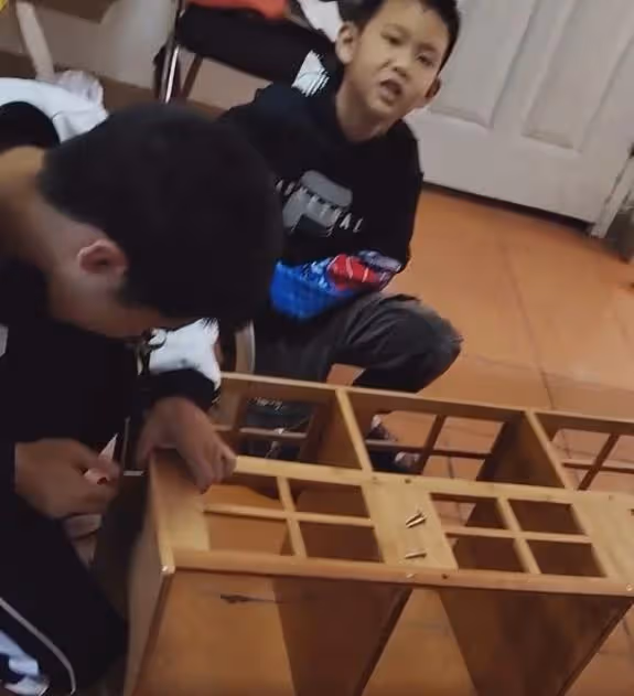 一家五口首次團圓,孫悅解除隔離與孫卓見面,這個舉動讓網友淚崩
