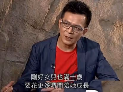 黃日華：妻子在他懷裡去世，發誓終身不婚不娶，一生摯愛亡妻一人