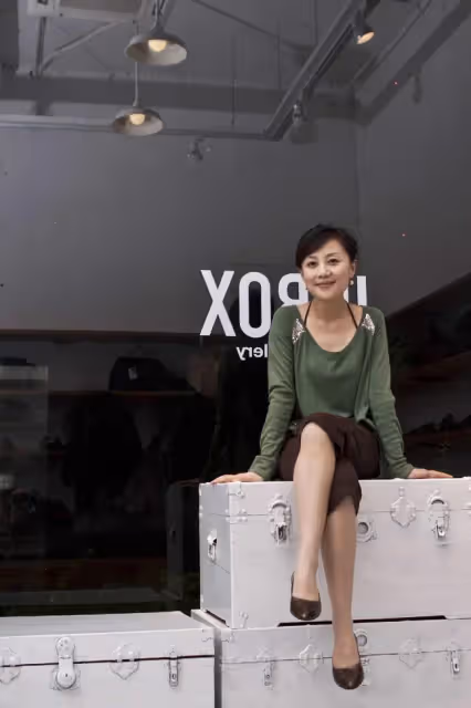 浙江衛視美女總編受賄488萬,細節曝光:潮水褪去,就會發現誰在裸泳