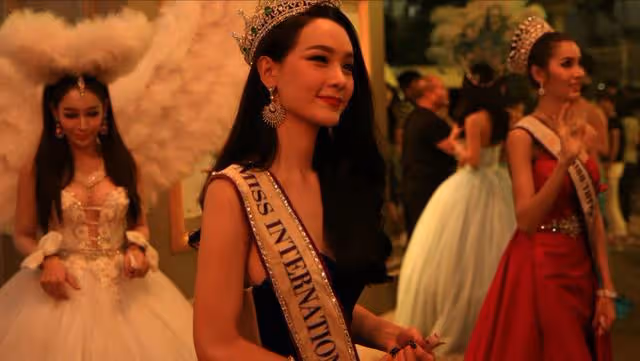 和古天樂傳緋聞，讓張家輝懷疑性取向，無數宅男心目中的泰國女神