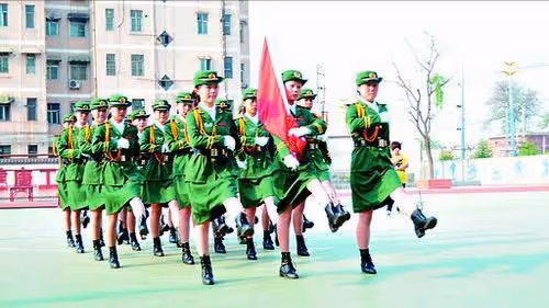 和古天樂傳緋聞,讓張家輝懷疑性取向,無數宅男心目中的泰國女神