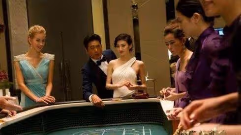 和古天樂傳緋聞,讓張家輝懷疑性取向,無數宅男心目中的泰國女神