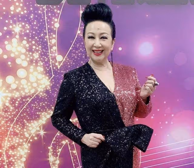 遺憾!71歲TVB著名老戲骨被曝情變,與小17歲內地圈外男友分手