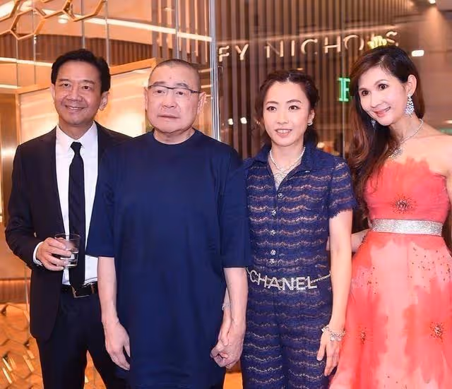 香港富商劉鑾雄:花三億借用丈母娘腎臟,小嬌妻愛他如命不顧母親