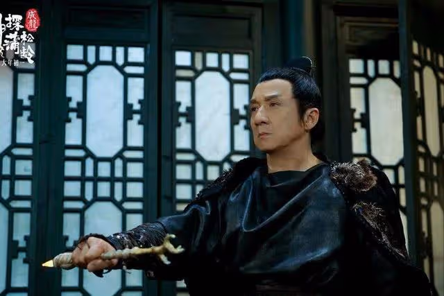 成龍送魚出演《英雄》,張導跪求看走眼的人,姜文拒演成全陳道明