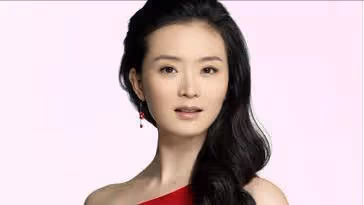 明星的生活有多豪氣?一雙鞋子價值一億元,網友:貧窮限制了想像