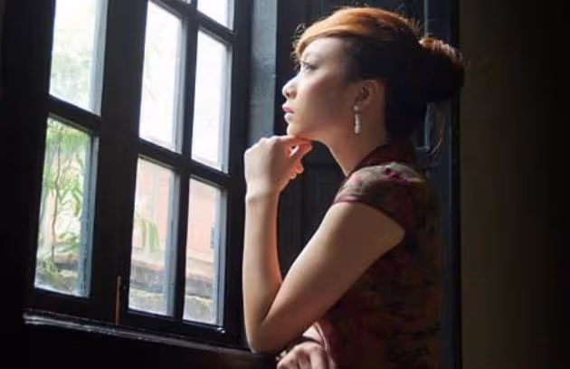 我被一個男人囚禁在別墅里,除了不能出門外,我還挺享受