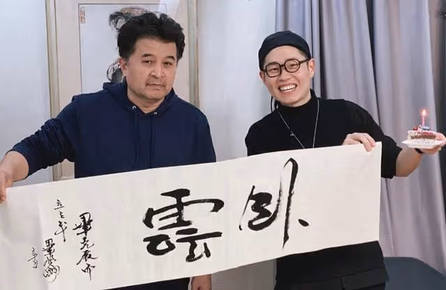 63歲畢福劍近照曝光,被侄子當成「流量密碼」?