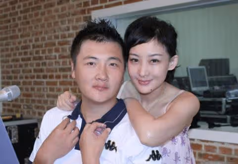剛生子就被拋棄,與孫楠離婚12年後,買紅妹的報復手段讓潘蔚慌了