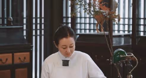 剛生子就被拋棄,與孫楠離婚12年後,買紅妹的報復手段讓潘蔚慌了