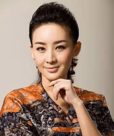剛生子就被拋棄,與孫楠離婚12年後,買紅妹的報復手段讓潘蔚慌了