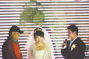 趙本山和「糟糠之妻」葛淑珍分開31年後,大女兒趙玉芳幸福嗎?