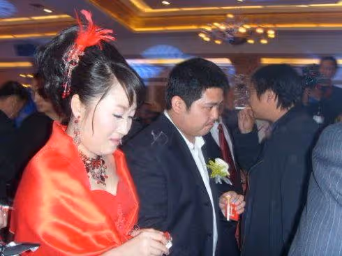趙本山和「糟糠之妻」葛淑珍分開31年後,大女兒趙玉芳幸福嗎?