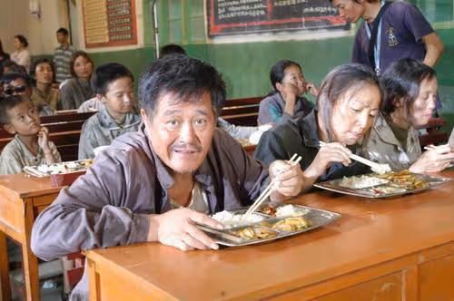 趙本山和「糟糠之妻」葛淑珍分開31年後,大女兒趙玉芳幸福嗎?