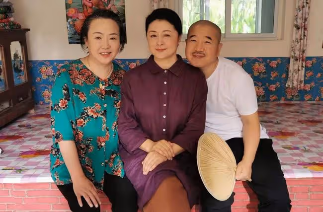 於月仙《鄉愛14》花絮曝光!站大腳超市門口熱舞,笑容活潑引淚目