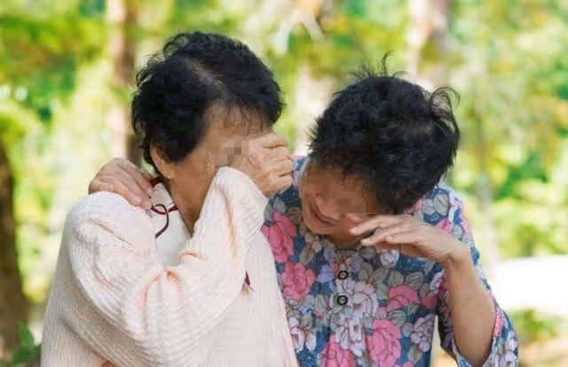 請母親進城住兩月,回家不久,照顧她13年的嫂子說:你快把媽領走