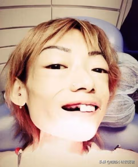 伍智恆:減肥只剩44斤,被豪門丈夫拋棄,父親悲壯的守候讓她重生