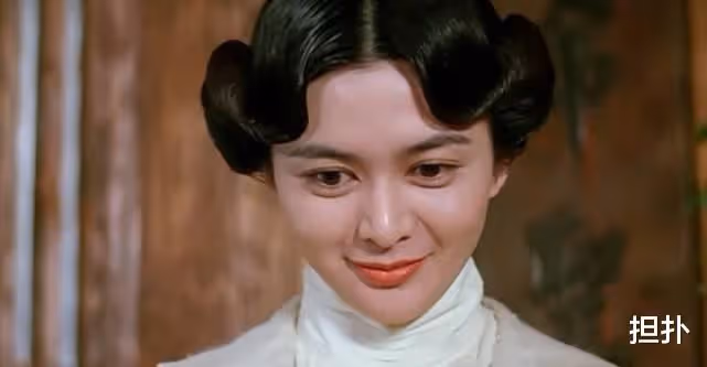 香港兩大絕色美人,一個最終嫁入千億豪門,另一個卻數次無緣豪門