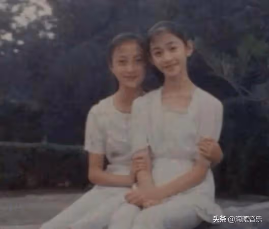 等了12年,她終於來了