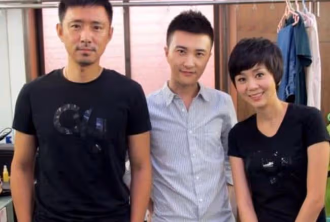因拍戲結識,劇里叫她姐姐,劇外卻叫她媳婦,如今結婚20年憑藉《都挺好》走紅