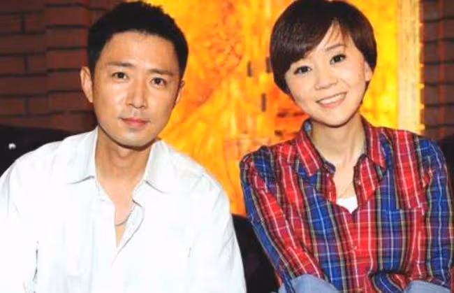 因拍戲結識,劇里叫她姐姐,劇外卻叫她媳婦,如今結婚20年憑藉《都挺好》走紅
