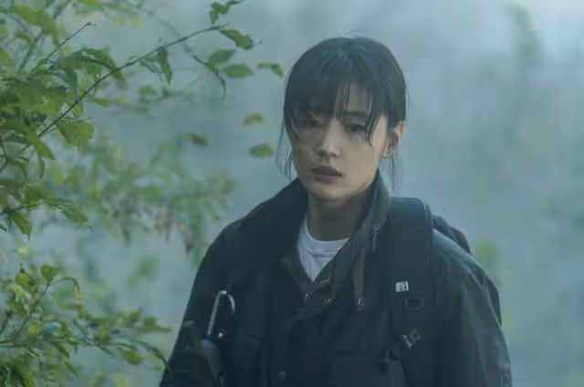 大女主全智賢新年第一雙鞋 FILA 確實有點東西