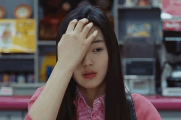 大女主全智賢新年第一雙鞋 FILA 確實有點東西