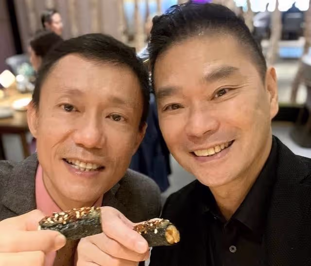 香港著名男主持與丈夫頻繁秀恩愛,結婚三年感情穩定,曾兩度患癌