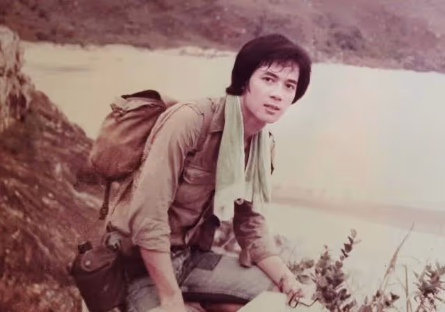 又走一個!TVB著名老戲骨自曝將在年底離巢,服務公司43年為報恩
