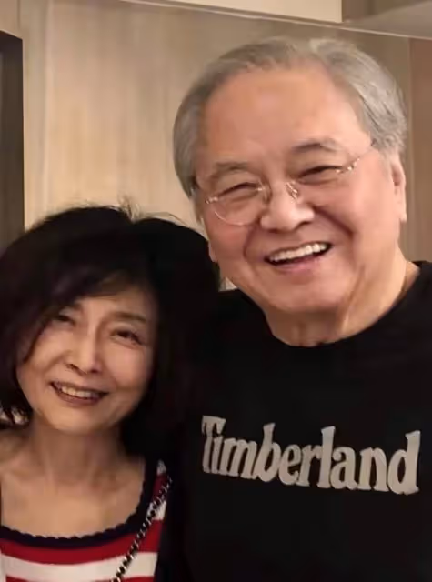 63歲金曲天后屢次被傳患失智症,消失歌壇已23年,至今仍未婚未育