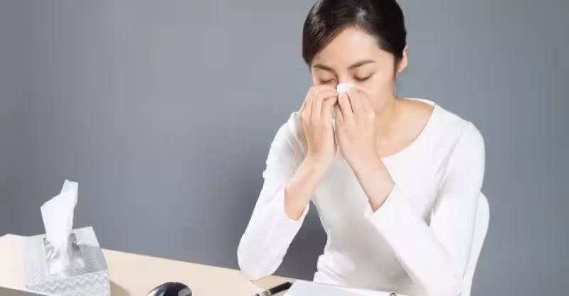 妻子背叛丈夫多年，丈夫卻不離婚，吃過苦頭她才明白，這就是報應