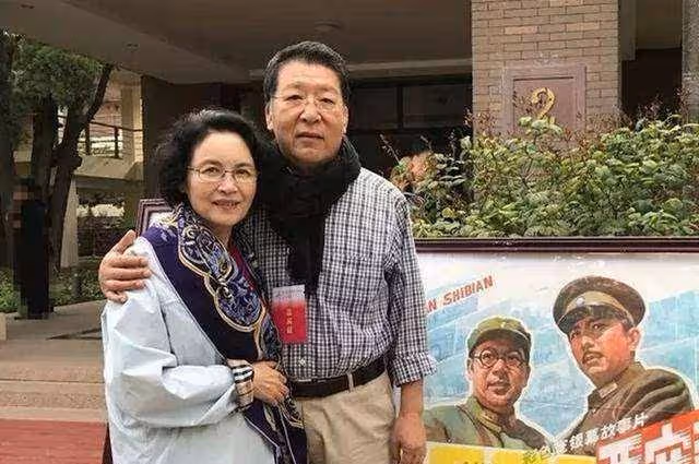 2021年去世的10位明星,風光背後都是淚水與辛酸