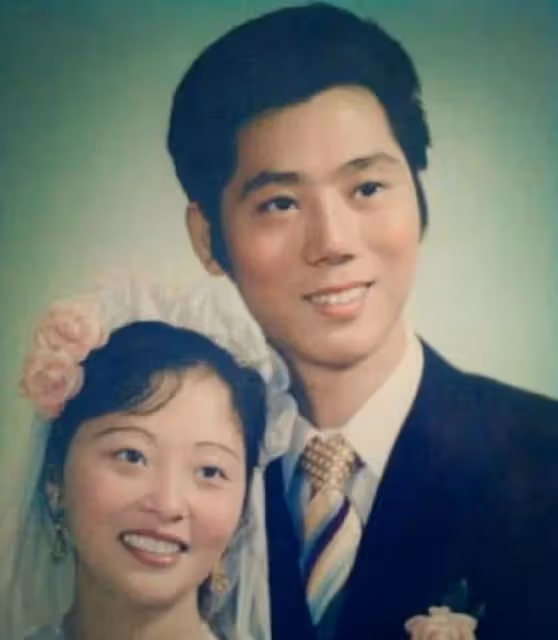 李誠儒前妻,離婚後住18平米房子,兒子逆襲成明星