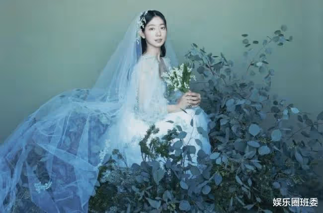 朴信惠首度公開孕肚照!肚大如鑼狀態佳,婚禮結束安心待產