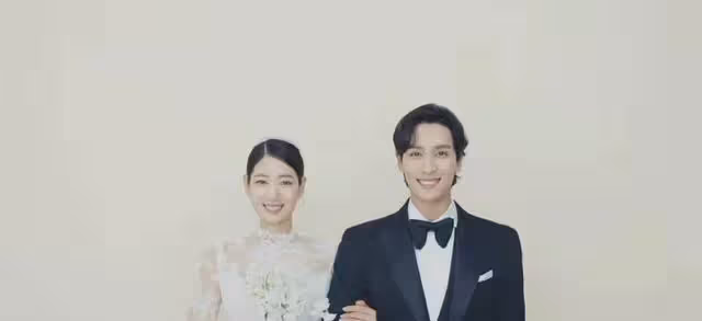 韓星朴信惠今日大婚,現場畫面曝光