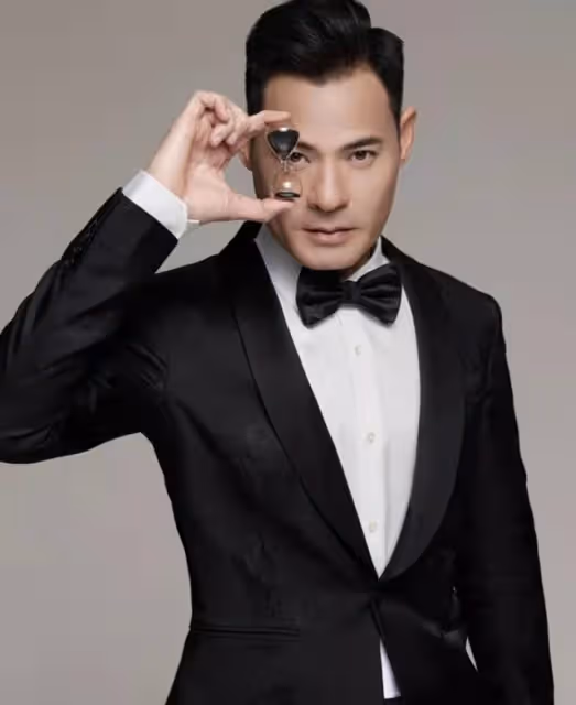 吸金力超強!TVB一線男星內地連拍三套戲,圈外還做起美容界老闆