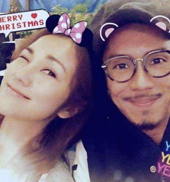港圈模範夫妻慶祝水晶婚,丈夫曬兩人舊照,被質疑「居心不良」
