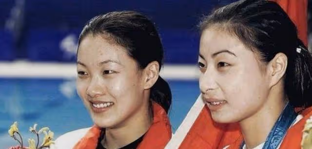「跳水皇后」伏明霞:老公比自己父親小2歲,又能賺錢又很體貼