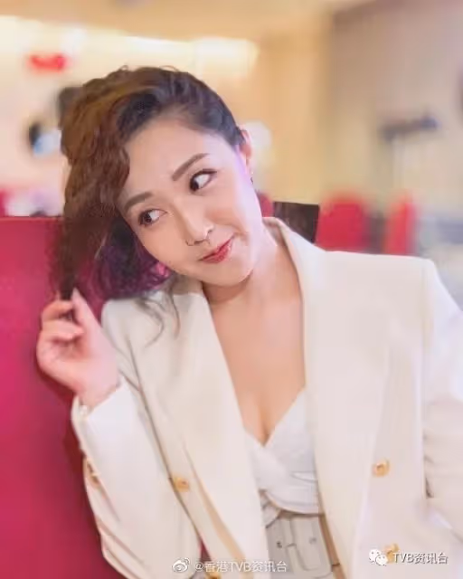 七線人棄王︱TVB女星爆料出埠開工某女藝人背男友出軌