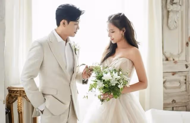 2022娛樂圈傳來9個婚訊:朴信惠奉子成婚仙女落淚,每對都很甜蜜