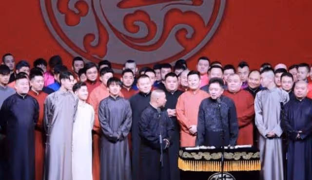 黑色八月風波驟起,郭麒麟張雲雷回社內「救駕」,郭德綱絕處逢生