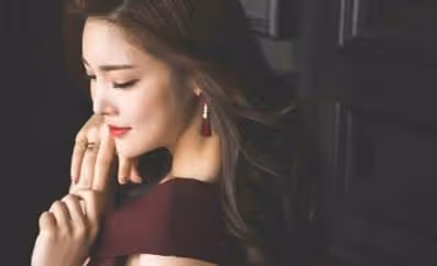 原來放下才是解脫，參加心愛的人婚禮後，我被一個男人「幸福」了