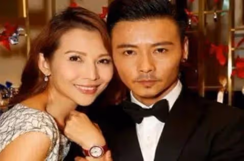 靠妻子上位,混得風生水起的4位明星,有一位成富豪