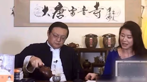 老梁妻子原來是央視一朵花,結婚多年不生孩子,承認「丁克」