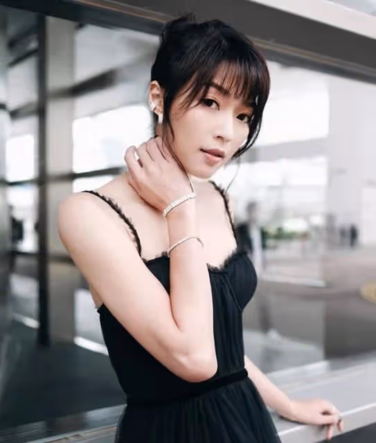 好受傷!TVB小花曝曾被「一腳踏兩船」,認寧願接受對方肉體出軌