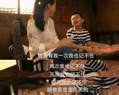 47歲「晴格格」罕見曬娃,15歲兒子長相帥氣,網友追問其懂事了嗎