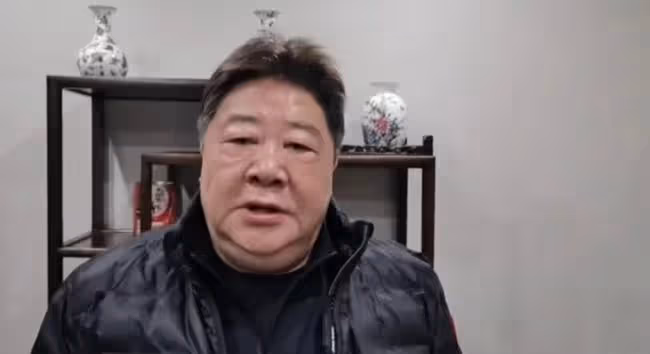 老藝術家齊打廣告:姜昆紅光滿面,侯耀華精神不佳,劉金山復胖