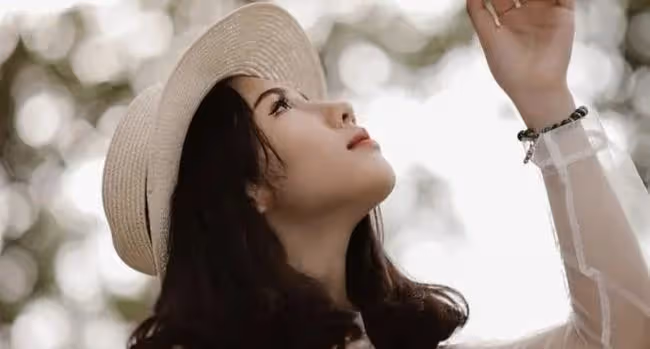 和妻子結婚後,前任回來找我,一夜纏綿後我離婚了