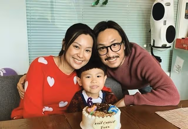 香港著名女星時隔10年宣布復出,顏值在線保養得宜,已成兩孩之母