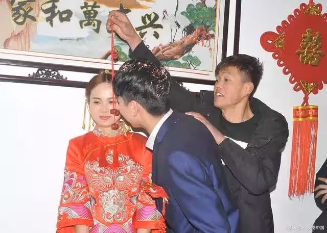 喜帖已發出,女方臨時加碼婚房過戶,否則不嫁,男方不再慣放生另娶:聰明反被聰明誤